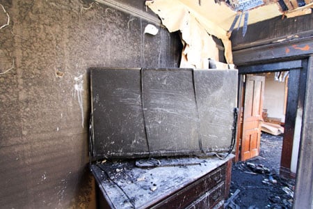 5 Ways to Eliminate the Smell of Smoke After a Fire Outbreak